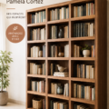 Aménagement intérieur moderne avec des meubles de rangement élégants et pratiques.